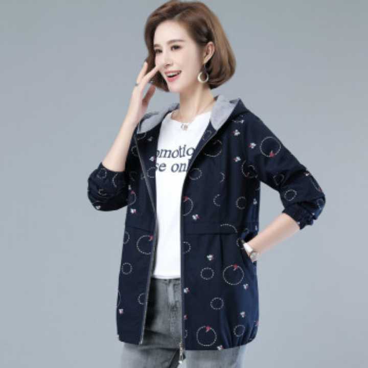 女装外套，自产自销