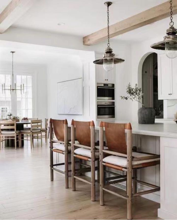 2000平厂房出租，欢迎与我联系