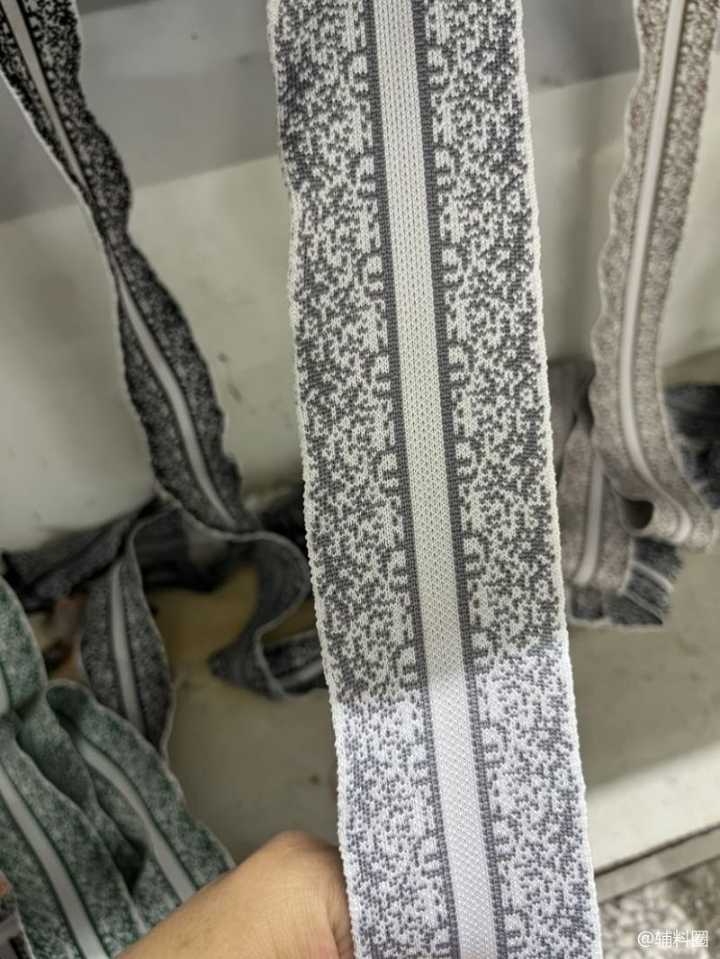 专业织带 源头工厂，松紧带，罗纹针织提花带沟边带绳子，大量现货供应