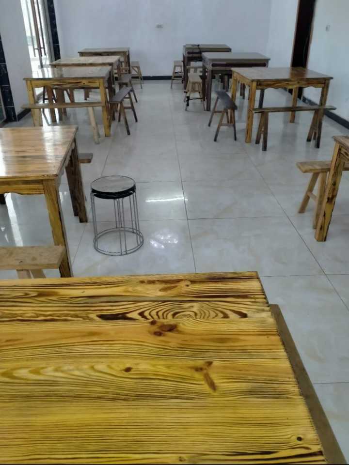 千尚服饰工厂 急招 整件车位十名 做男装夹克 市场货