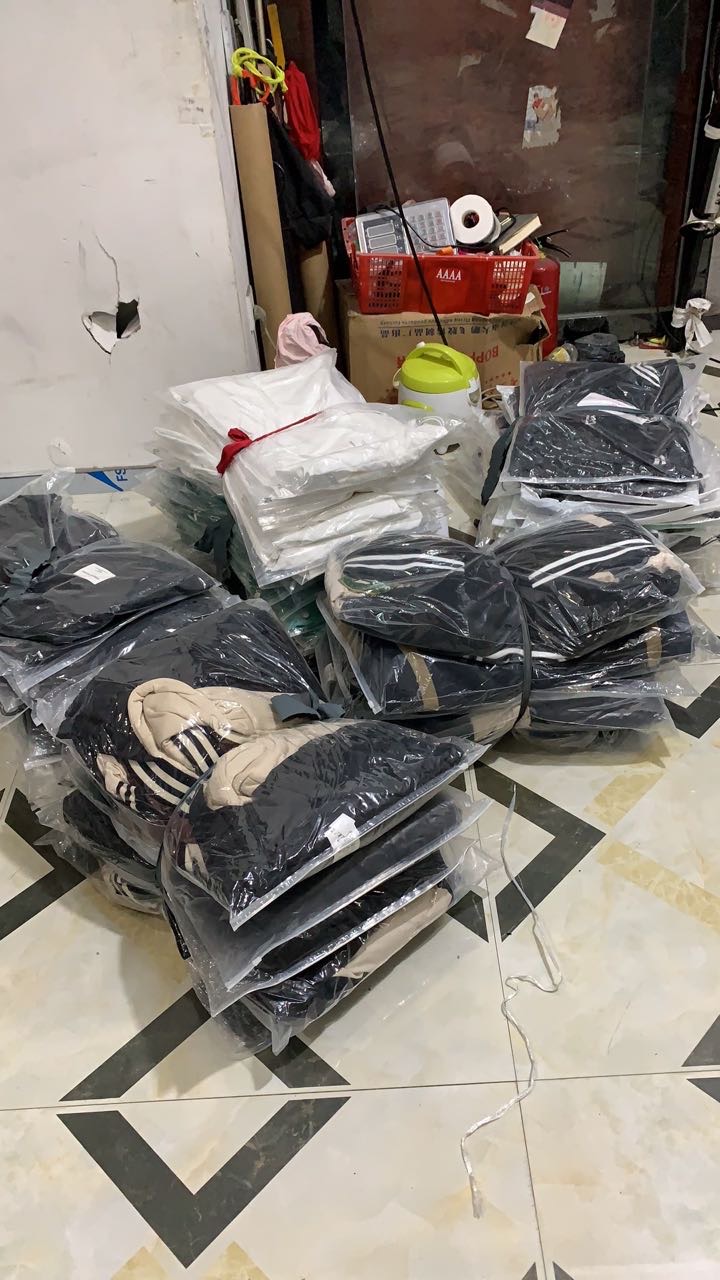 大量回收处理清仓布料 服装 棉衣 羽绒服 ☎️国标50:80:90羽绒：非标80:90: