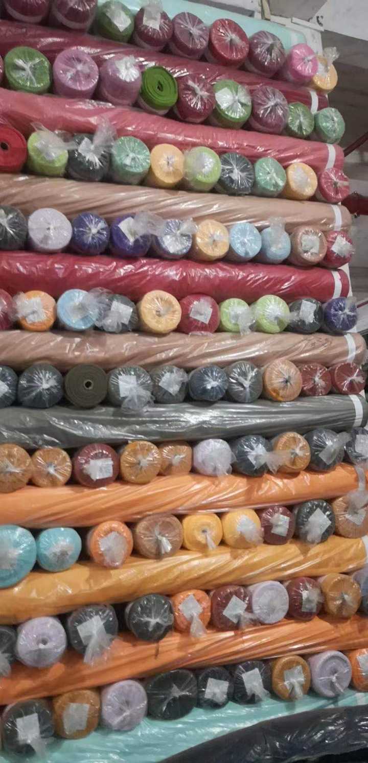 高价回收处理清仓布料，服装，棉衣，羽绒国标50:80:90