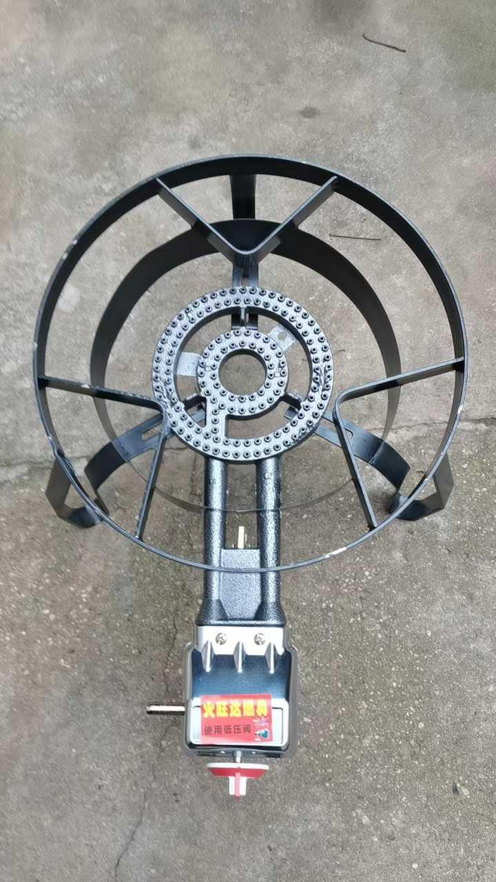 汉川浙商: 转让全新煤气灶<带2米管子> 型号买错了，浙商自取价钱实惠