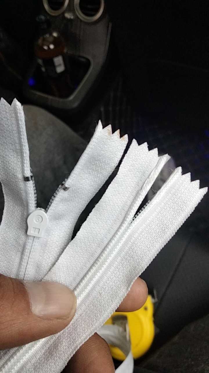 回收库存：无纺布厂清场打包，各种口罩防护服隔离衣配套产品和设备…