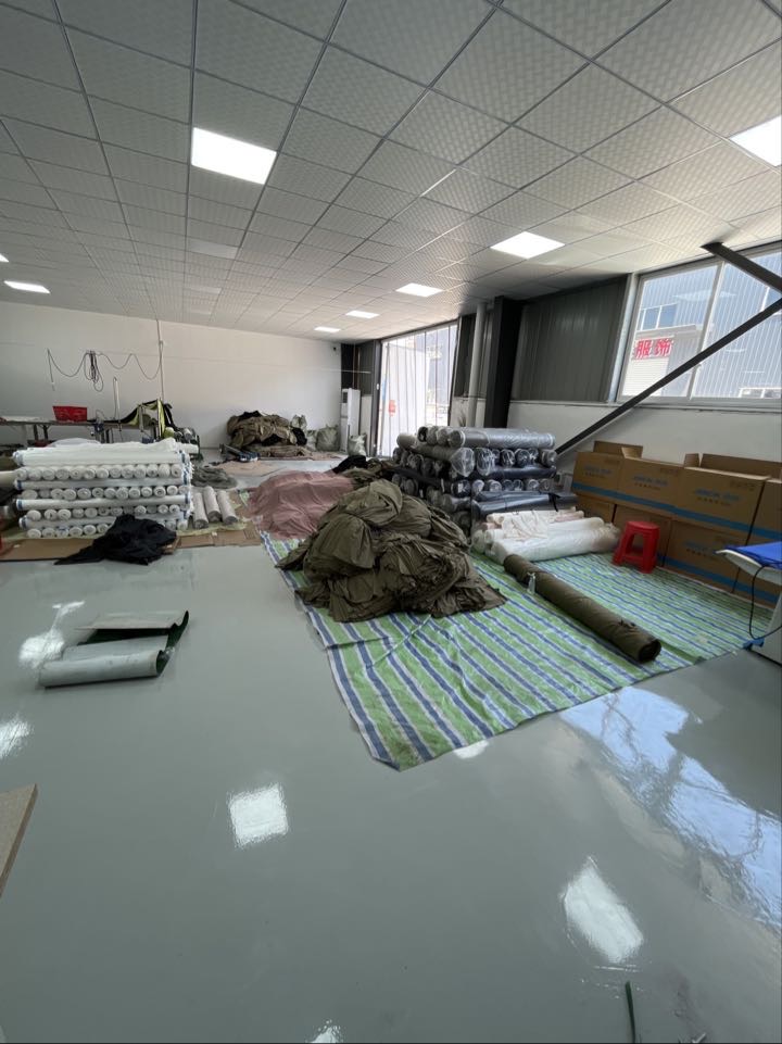 仙桃越洋服饰招: 包流组长 包流车位 整件车工 jit车工 棉衣夹克货源充足 开资准时