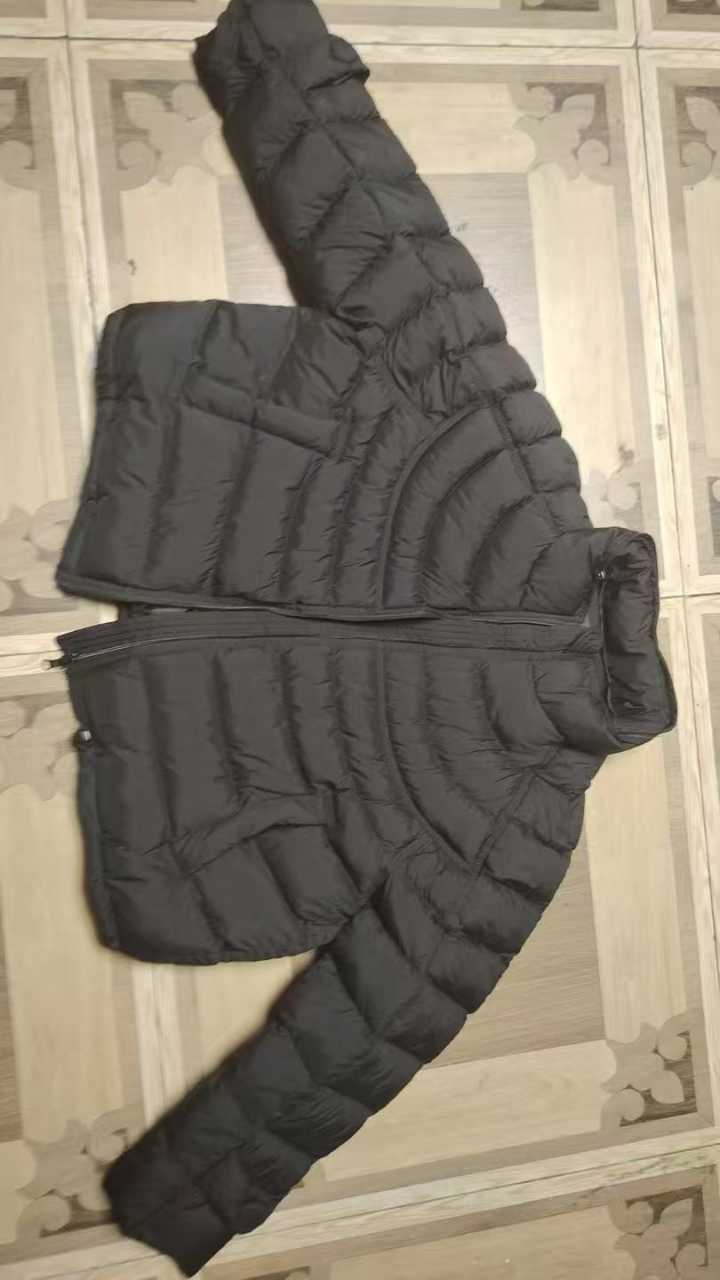 外发：大量羽绒服外发，现金结账，价格美丽，能上手的抓紧
