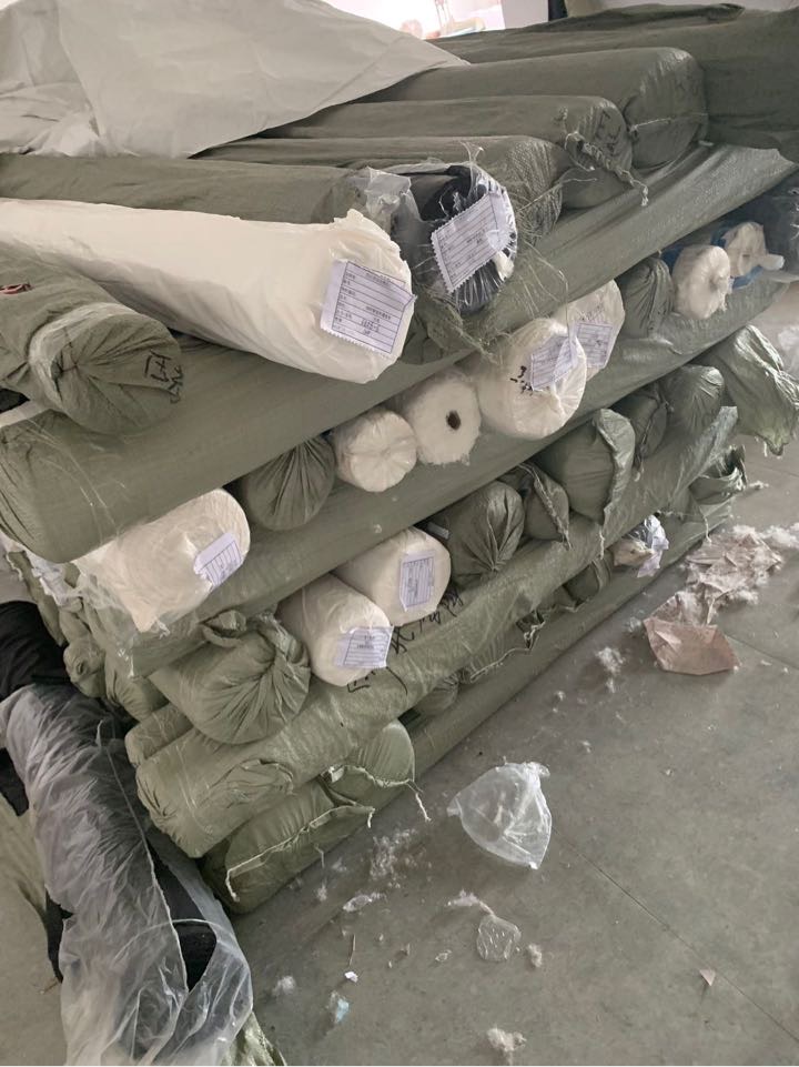 回收各种面料，时装面料，工装面料，里布，胆布，各种印花布头》