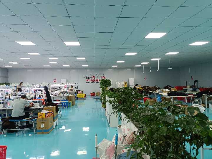 服装加工厂，寻主力客户合作